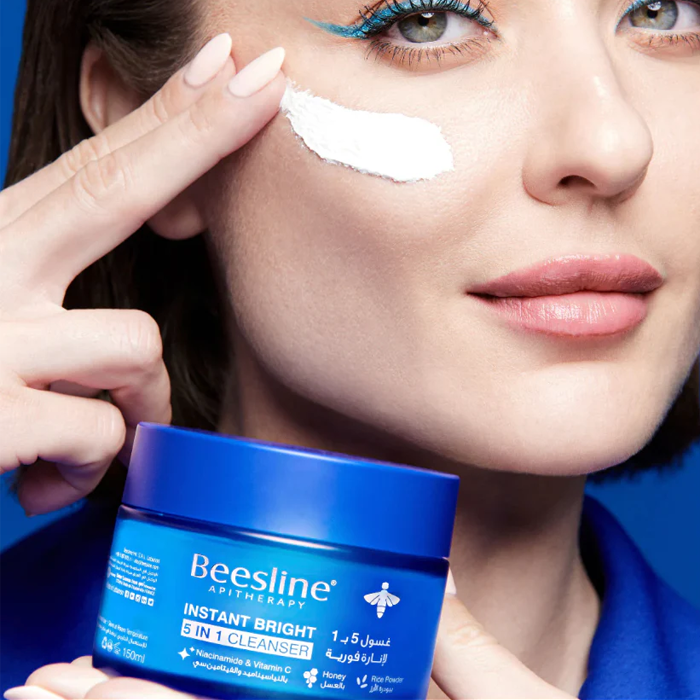 Beesline Instant Bright 5 In 1 Cleanser 150ml