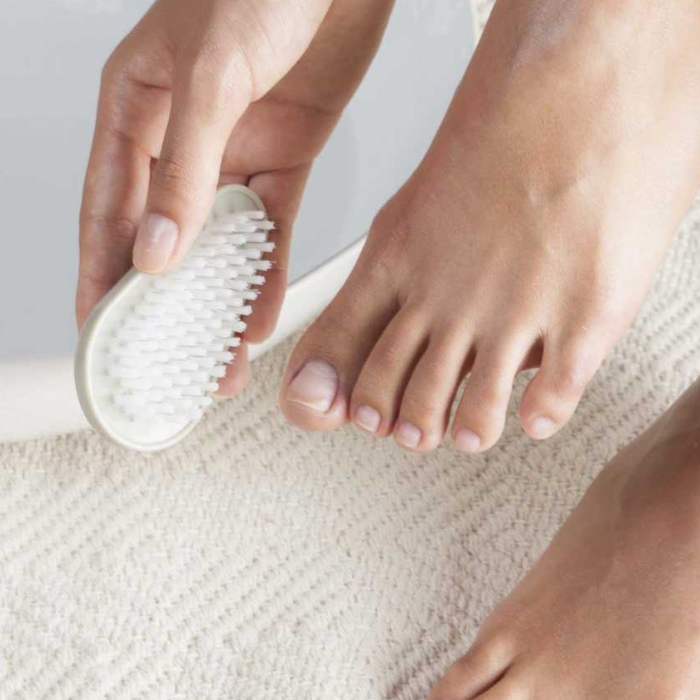 Beter Nail Brush Nylon Bristles