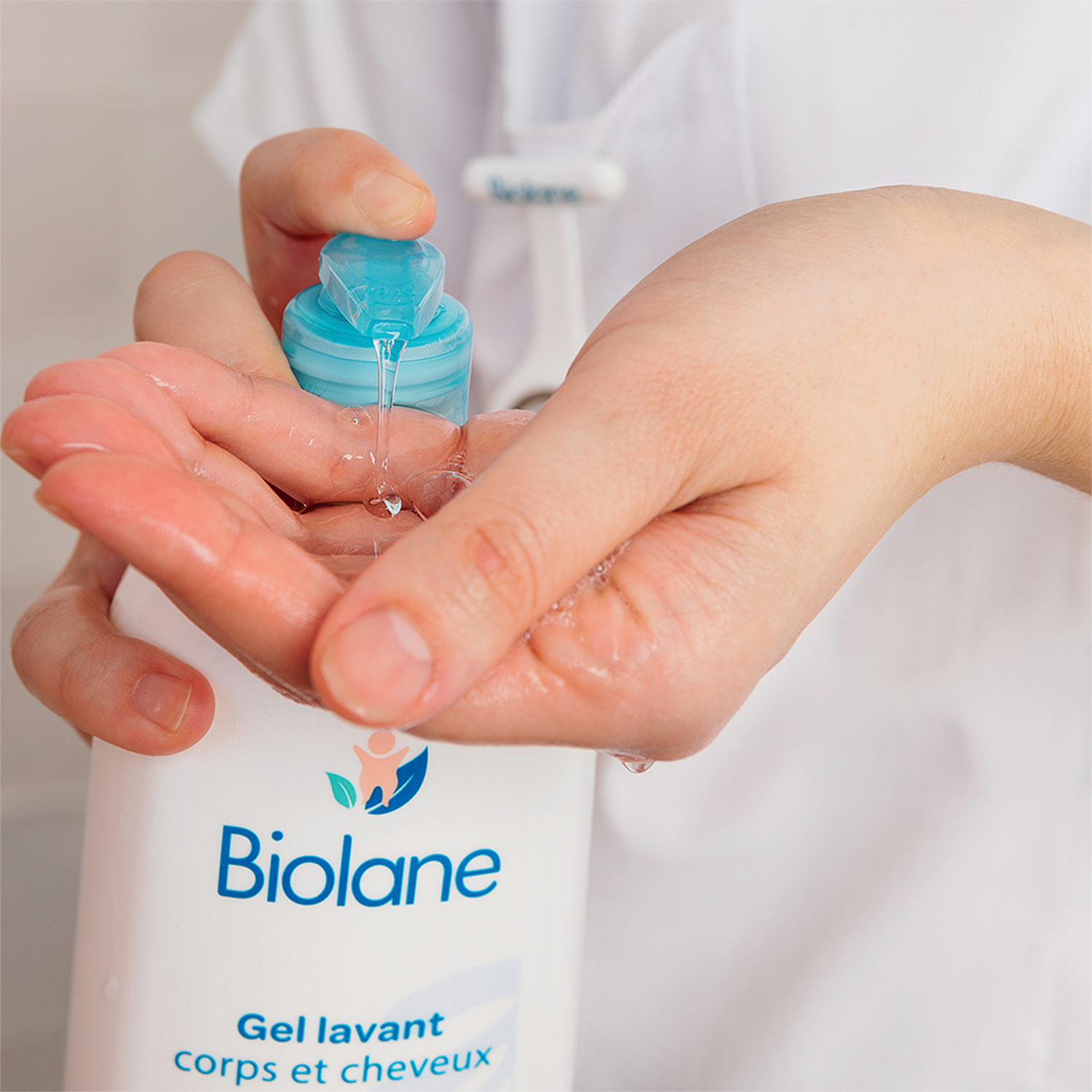 Biolane 2 In 1 Body & Hair Cleanser 750ml
