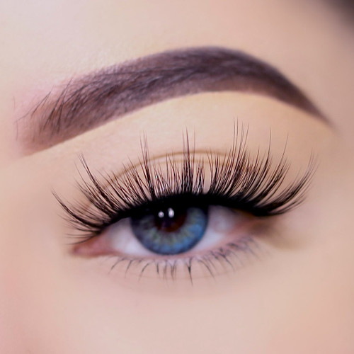 Cala Eyelashes 099