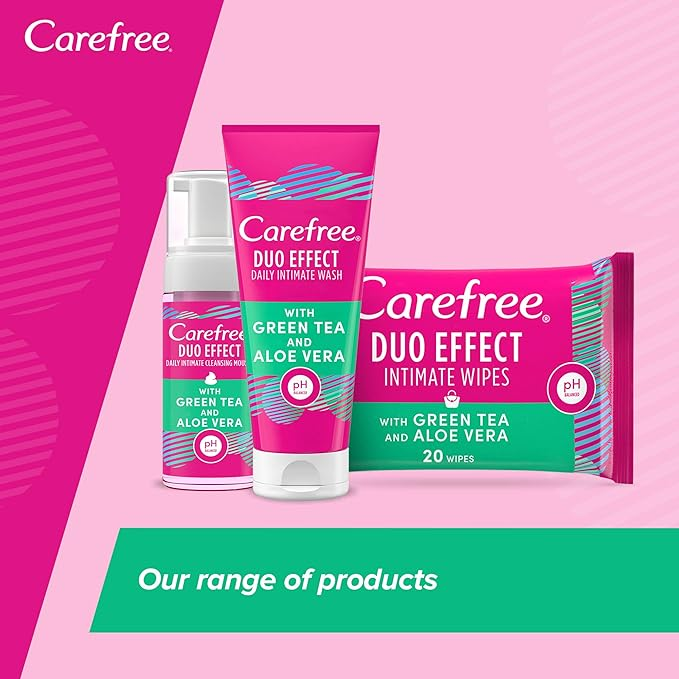 Carefree Duo Effect Intimate Wipes with Green Tea 20s
