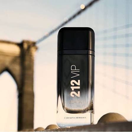 Carolina Herrera 212 VIP Black Eau De Parfum Spray 200ml