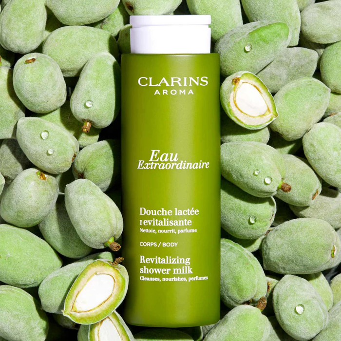 Clarins Eau Extraordinaire Revitalizing Shower Milk 200ml