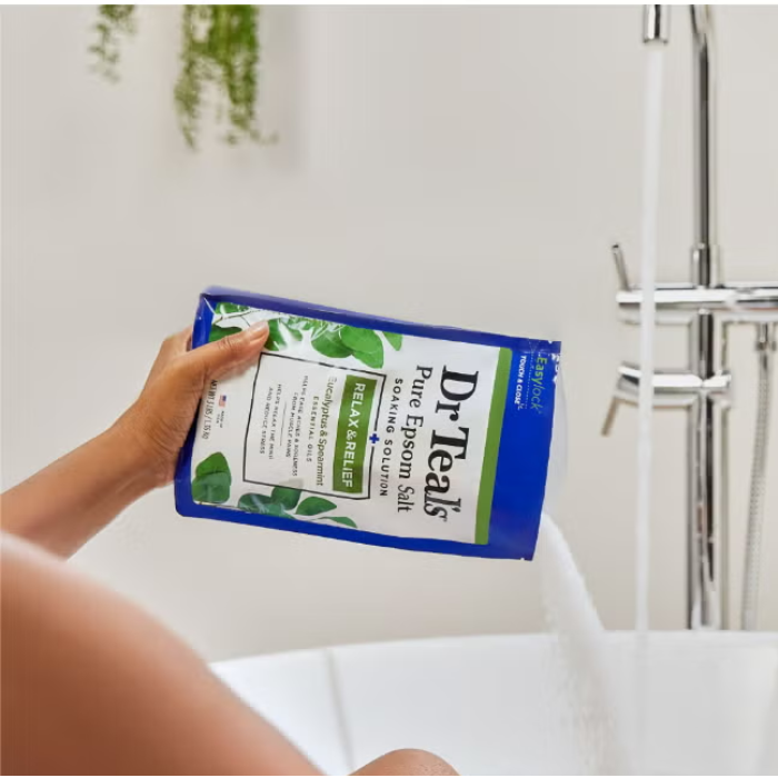 Dr Teal’s Relax & Relief Eucalyptus Pure Epsom Salt Soaking Solution 1.36kg