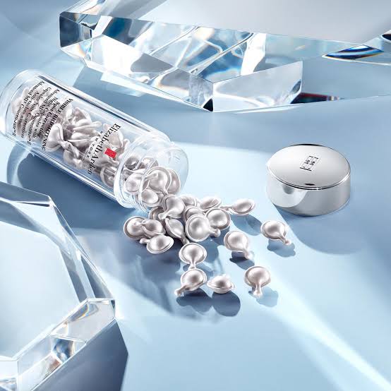 Elizabeth Arden Skin Illuminating Advanced Night Caps 50s