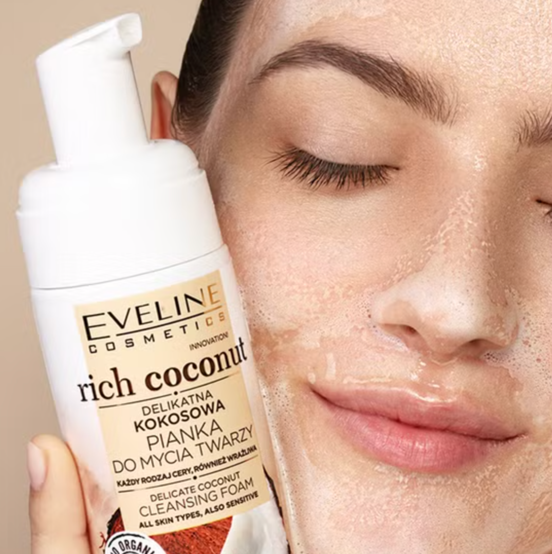 Eveline Rich Coconut Delicate Coconut Cleansing Foam 150ml