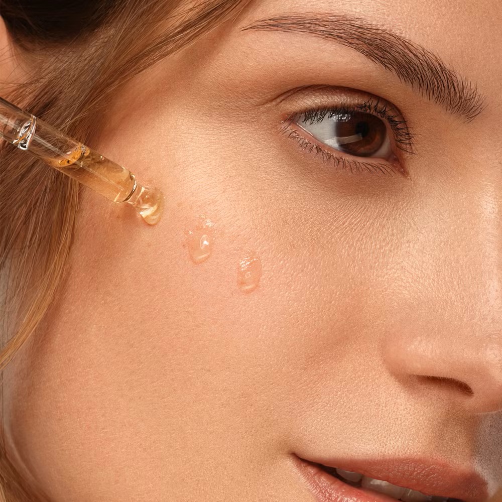 Eveline C Sensation Anti-Wrinkle Serum - Vitamin C + Hyaluronic Acid - Brightening & Firming Face Serum for Youthful Radiance 18ml