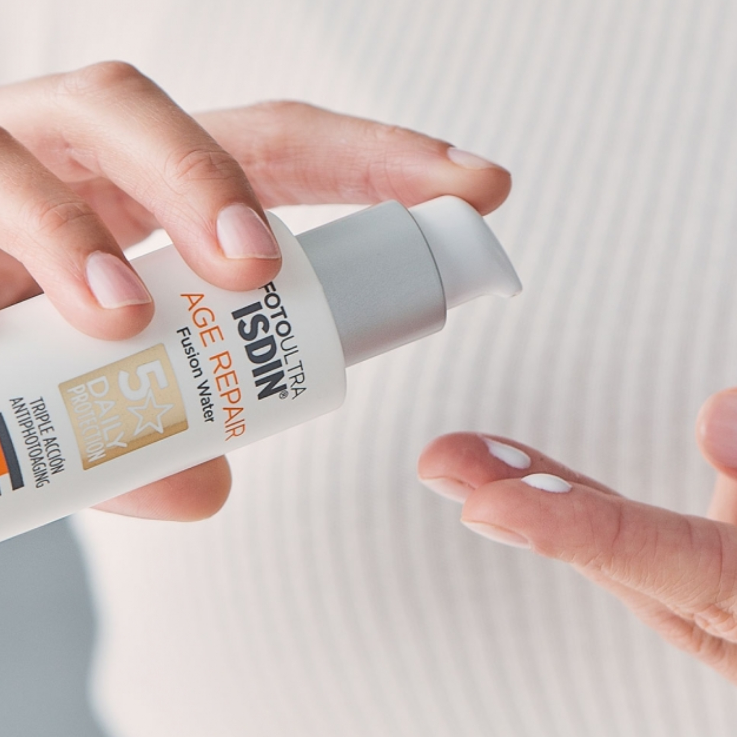 Isdin FotoUltra Age Repair (SPF50+) Fluid 50 ml