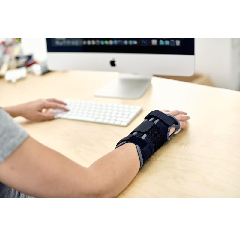 Kedley Aero-Tech Neoprene Wrist Splint W/ Metal