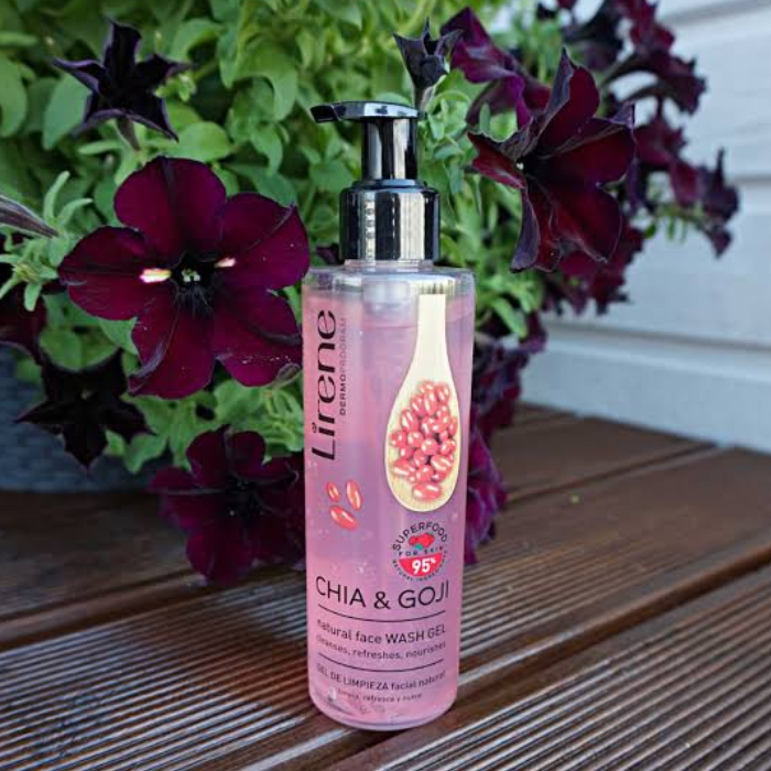 Lirene Chia & Goji Natural Face Wash Gel 190ml