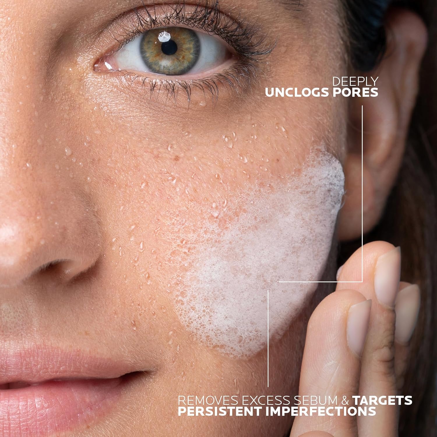 La Roche Posay Effaclar Micro-Peeling Face and Body Cleanser 400 ml