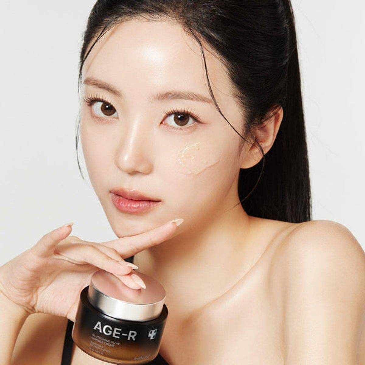 Medicube AGE-R Glutathione Glow Capsule Cream, Brightening, Anti-Aging Glow for Even Tone, 50ml