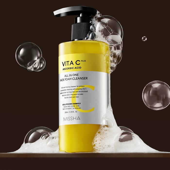 Missha Vita C Plus All In One Pack Foam Cleanser 200ml