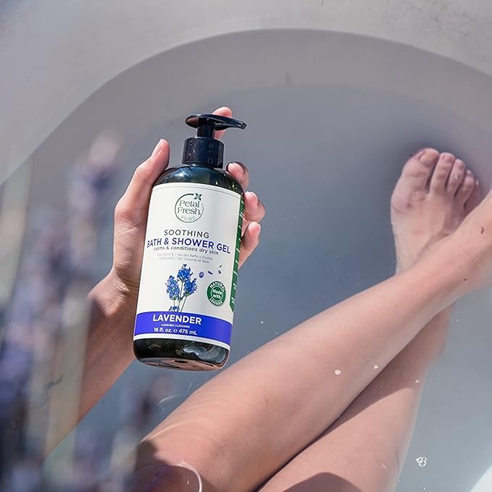 Petal Fresh Pure Lavender Soothing Bath & Shower Gel, Natural & Moisturizing Body Wash, 475ml