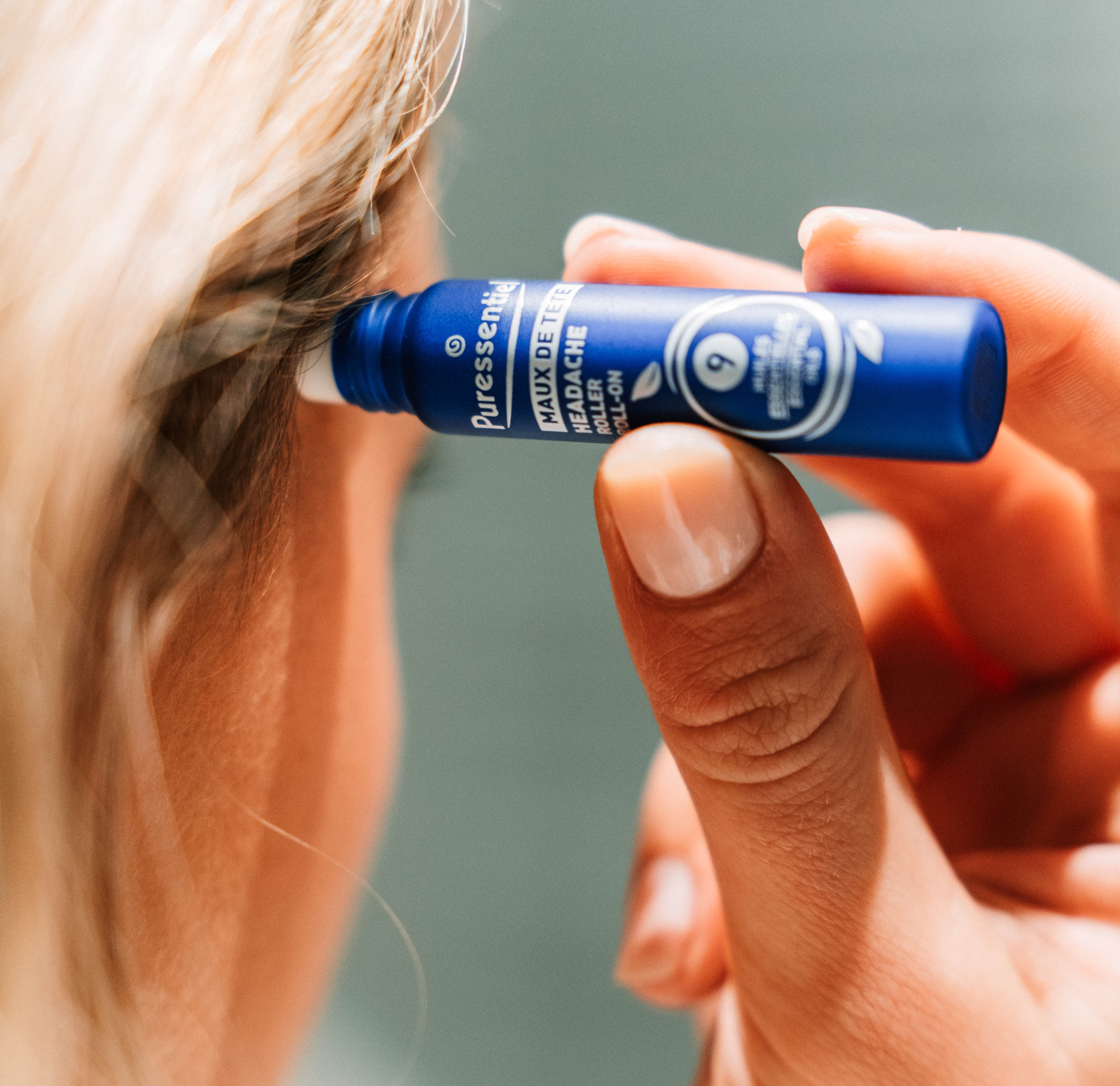 Puressentiel Well Being Headache Roll-On with 9 Essential Oils 5ml