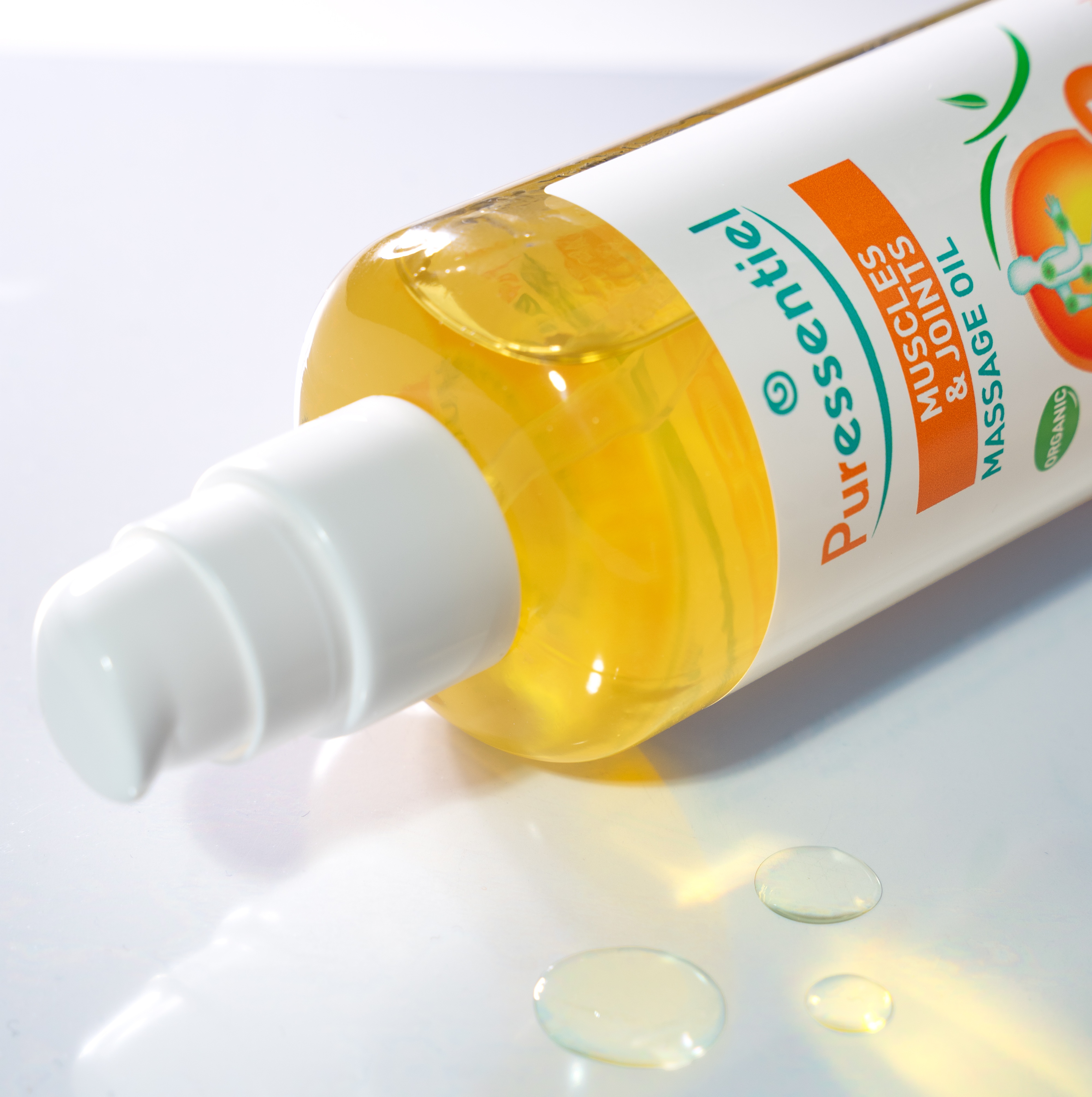 Puressentiel Muscles & Joints Relaxing Organic Massage Oil Arnica & Wintergreen 100ml