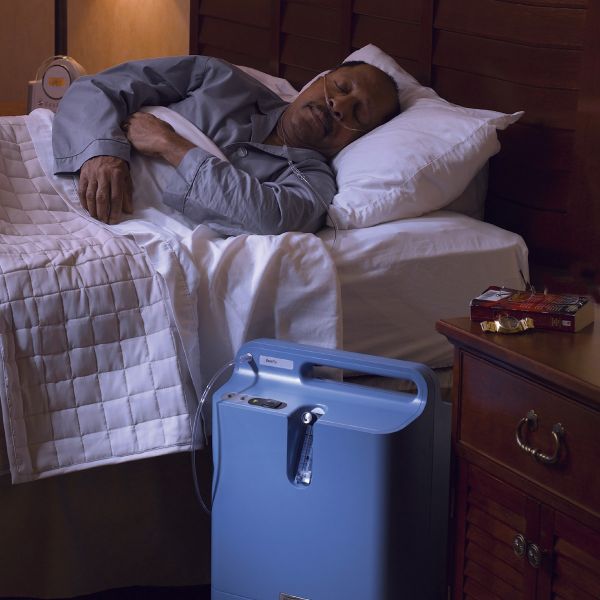 Respironics Everflo Oxygen Concentrator