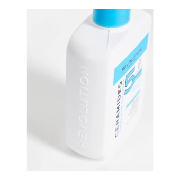 Revolution Skincare Ceramides Soothing Cleanser 236ML