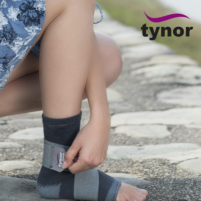 Tynor Ankle Binder Medium D-01
