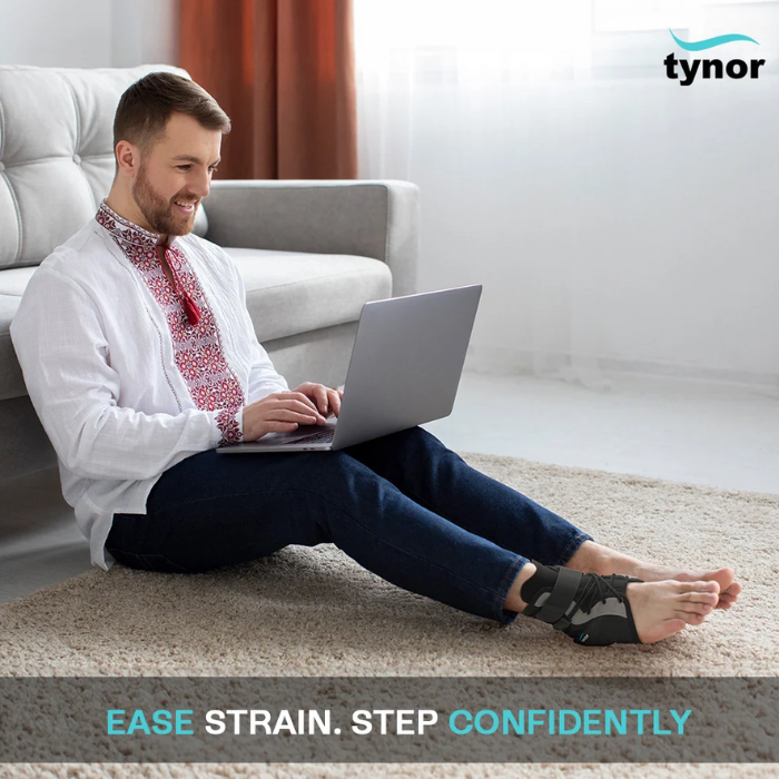 Tynor Ankle Brace Small D-02 1s