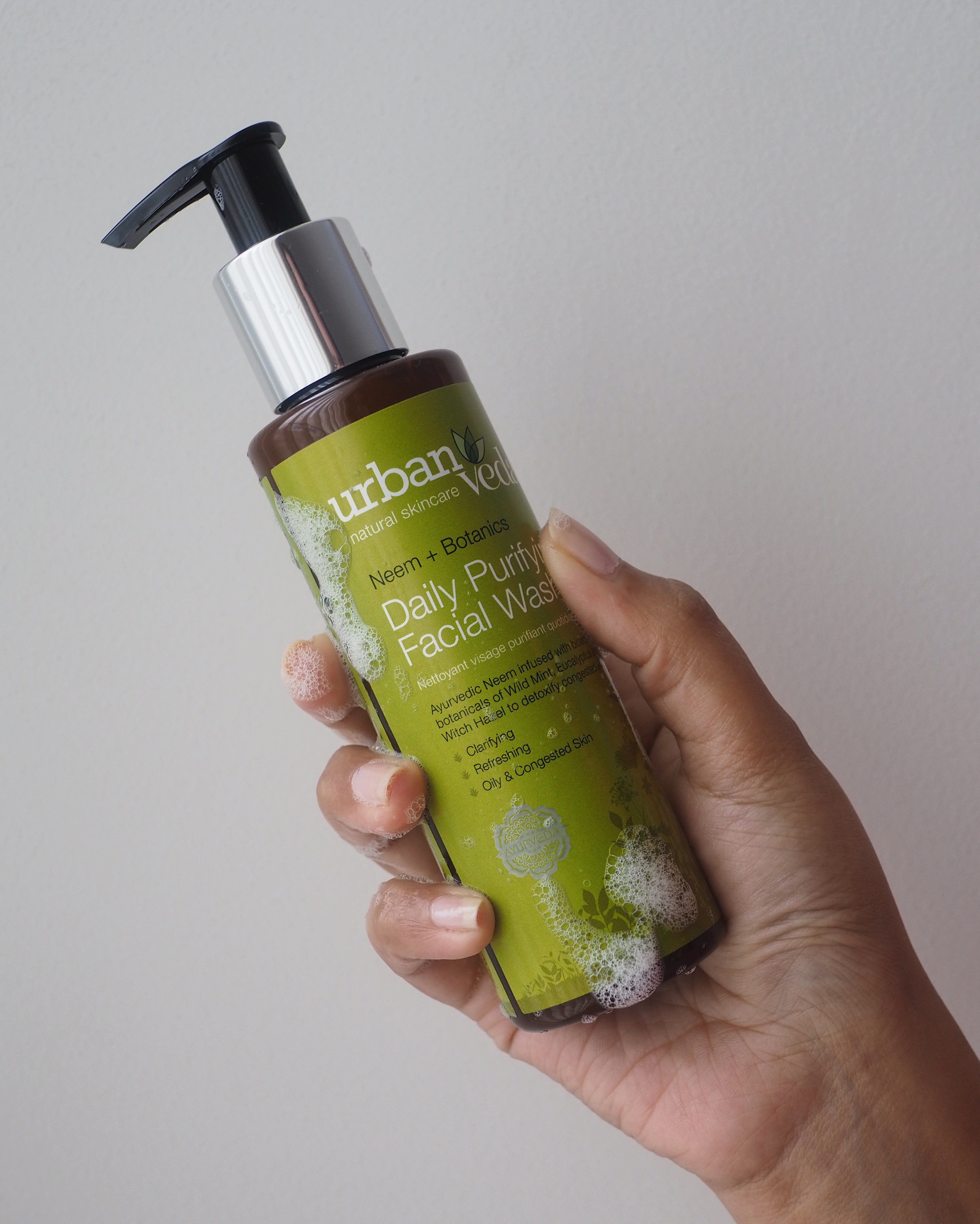 Urban Veda Purifying Neem Tea Tree & Salicylic Acid Facial Wash 150ml