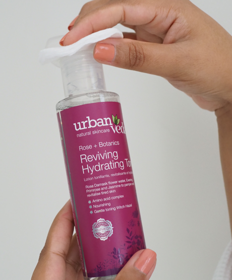 Urban Veda Reviving Collagen Boosting Salicylic Acid Hydrating Toner 150ml